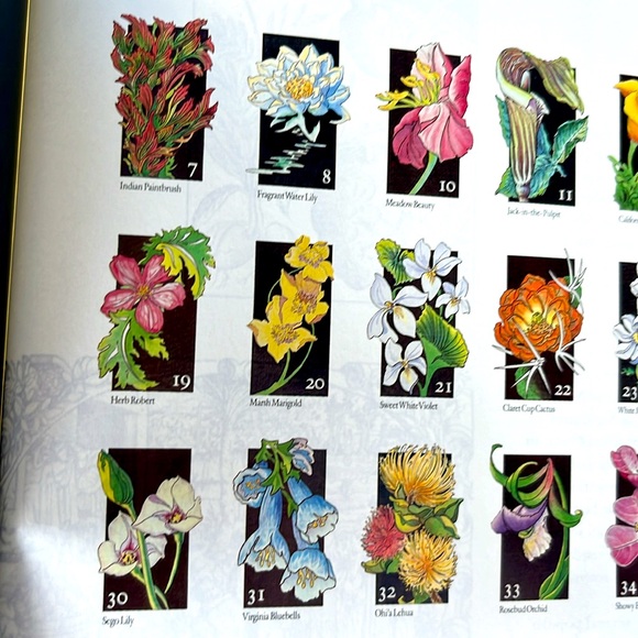 USPS Wildflowers A Collection Of U.S. Commemorative Stamps Hardcover Book - Picture 2 of 16